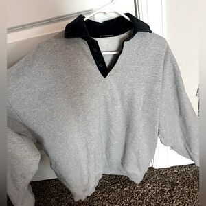 Brandy Melville Archer Sweatshirt, Rarely Worn, Oversized